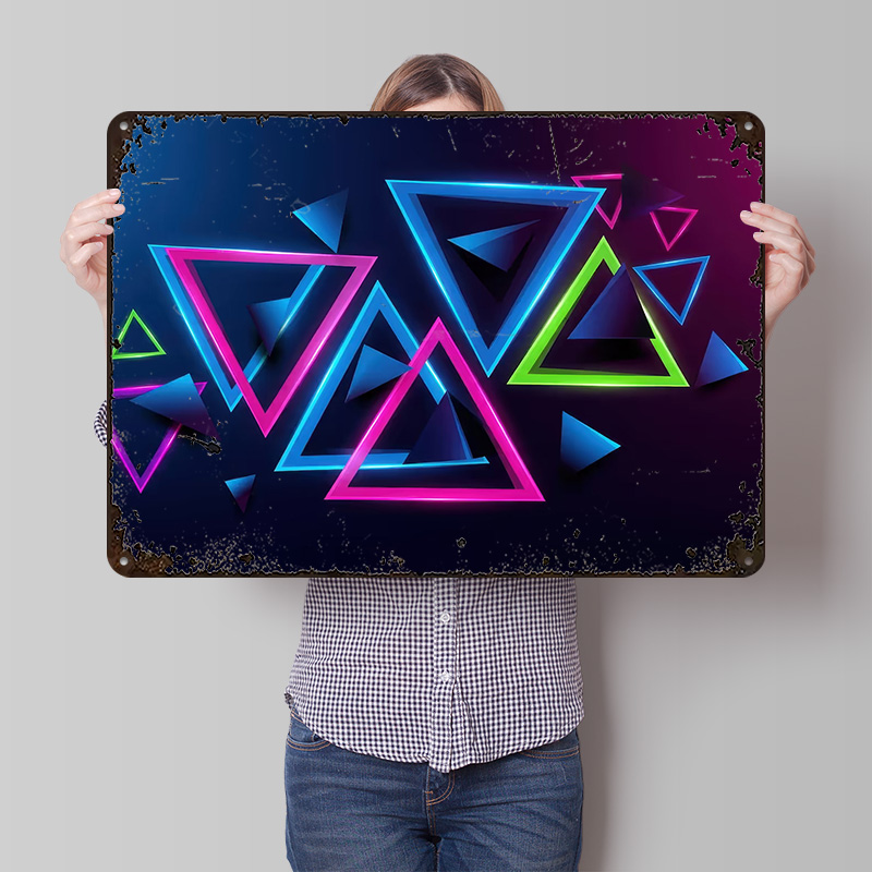 Background Retro Gaming - Poster Cetak Latar Belakang Abstrak Segitiga